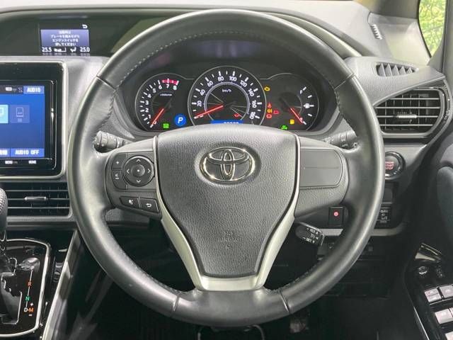 Toyota VOXY 2018-09 14908-12