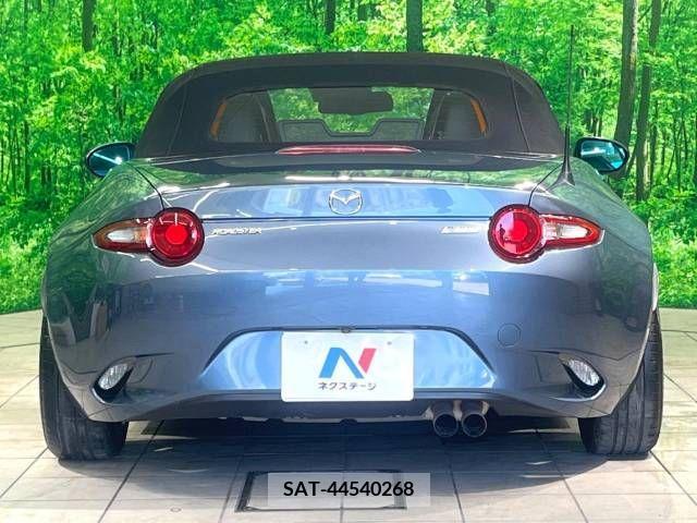 Mazda ROADSTER 2017-09 367259-15