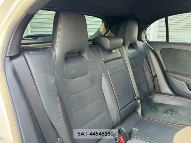 Mercedes Benz A-CLASS 2021-03 210846-15