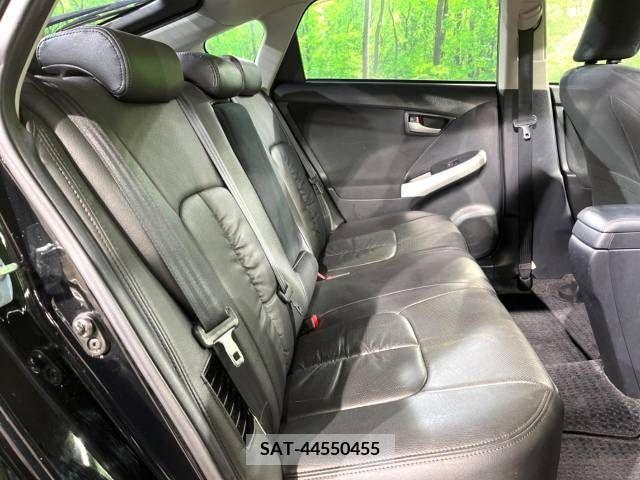 Toyota PRIUS 2013-02 257210-8