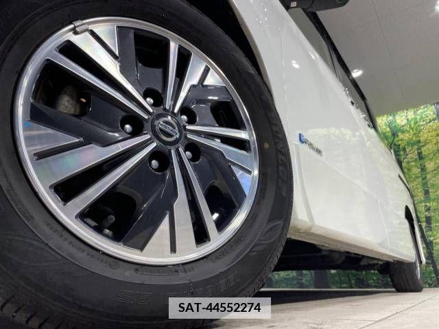 Nissan SERENA 2019-12 379384-14