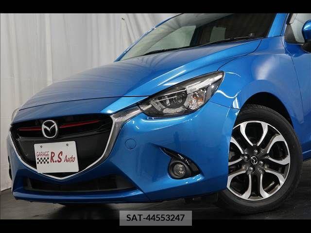 Mazda DEMIO 2014-11 301916-2
