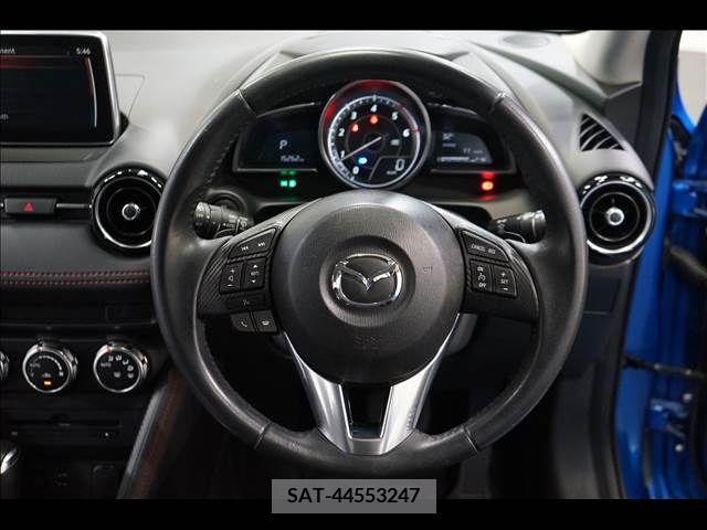 Mazda DEMIO 2014-11 301916-9