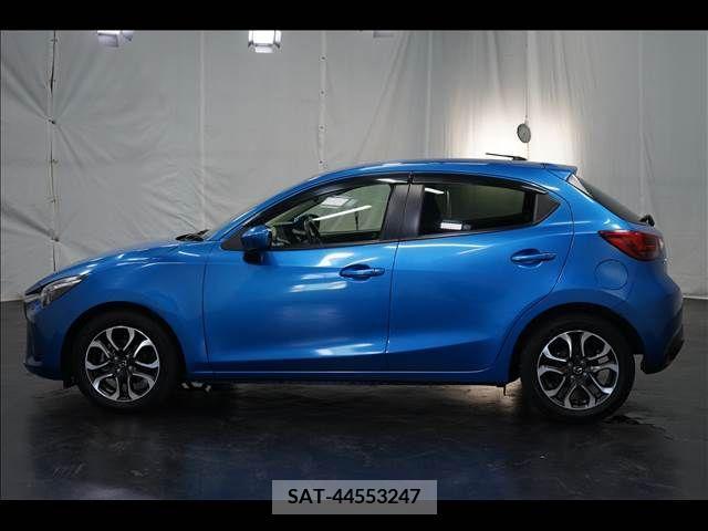 Mazda DEMIO 2014-11 301916-14