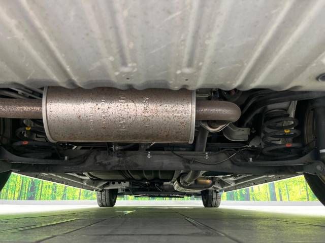 Nissan SERENA 2015-09 18186-19