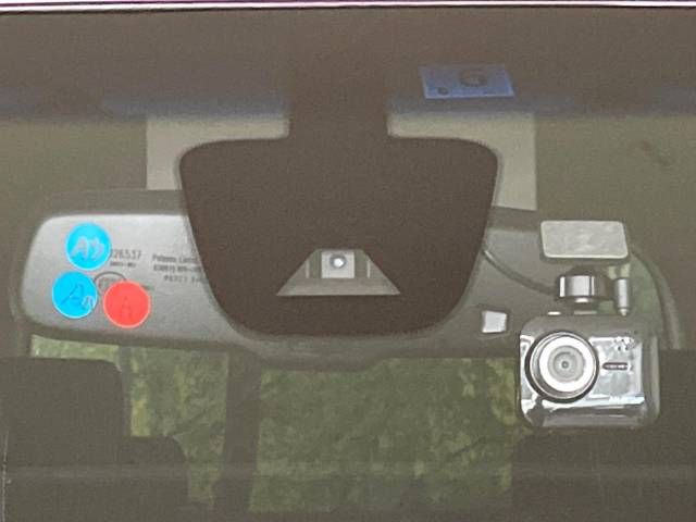 Nissan SERENA 2015-09 18186-3
