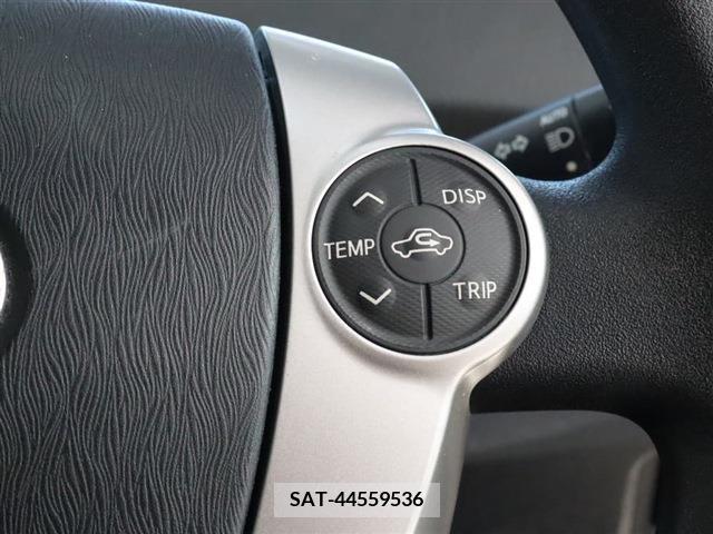 Toyota PRIUS 2015-03 350401-18