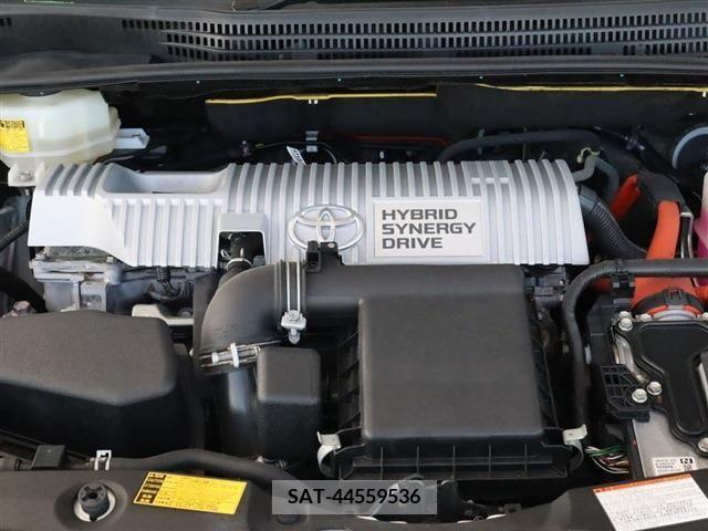 Toyota PRIUS 2015-03 350401-29