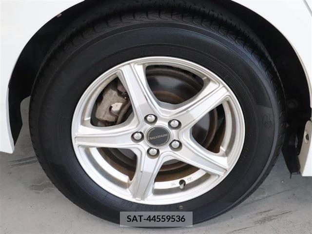 Toyota PRIUS 2015-03 350401-9