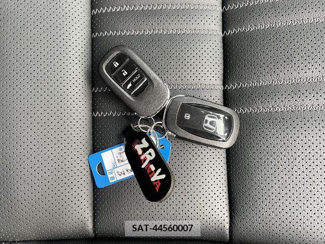 Honda ZR-V 2022-11 218393-9