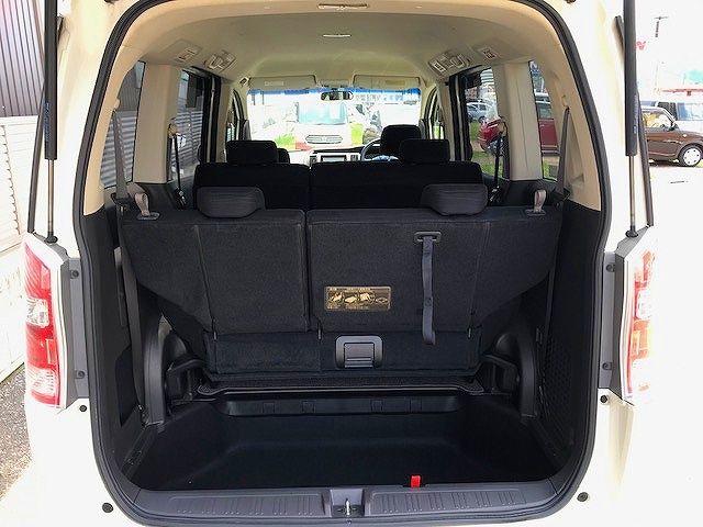 Honda e 2011-11 7058-20