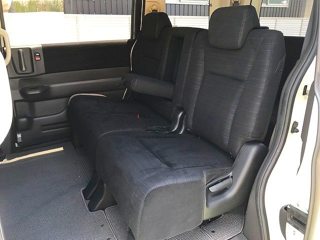 Honda e 2011-11 7058-18