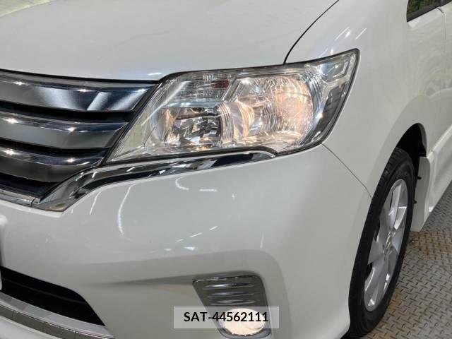 Nissan SERENA 2012-06 344666-13