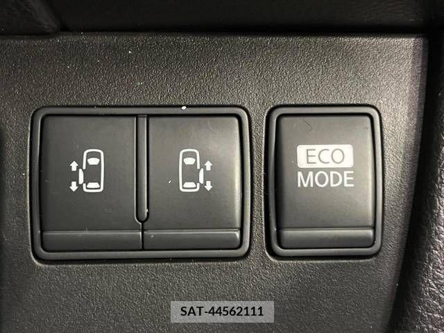 Nissan SERENA 2012-06 344666-3