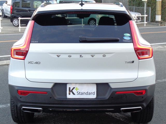 Volvo XC40 2018-11 11951-6