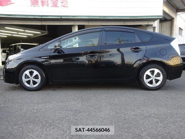 Toyota PRIUS 2013-04 227723-8