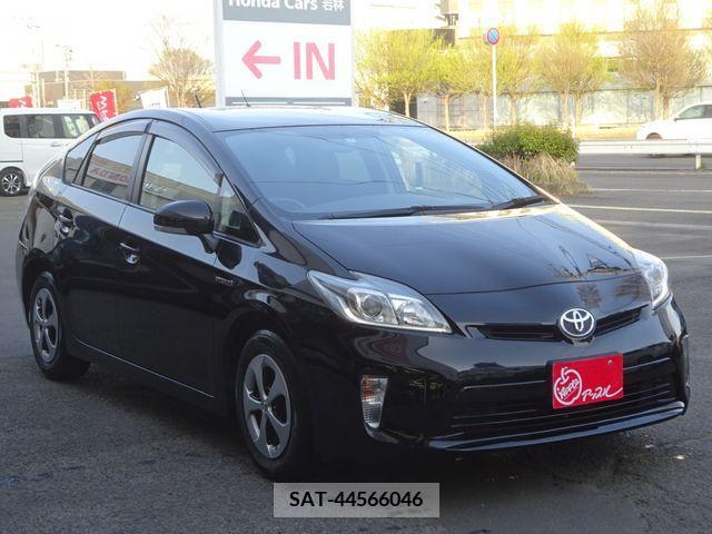 Toyota PRIUS 2013-04 227723-3