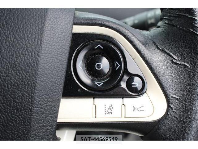 Toyota PRIUS 2016-06 282289-5