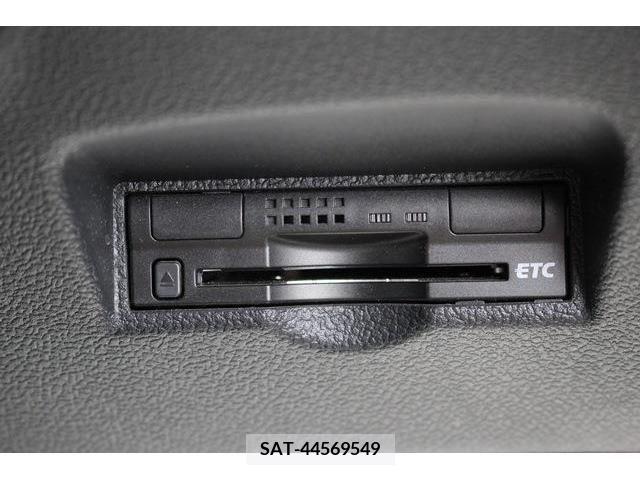 Toyota PRIUS 2016-06 282289-4