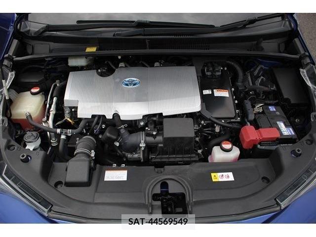 Toyota PRIUS 2016-06 282289-18