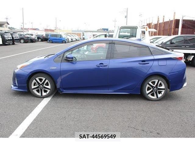 Toyota PRIUS 2016-06 282289-8