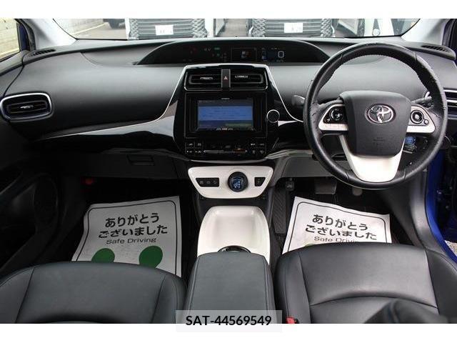 Toyota PRIUS 2016-06 282289-14