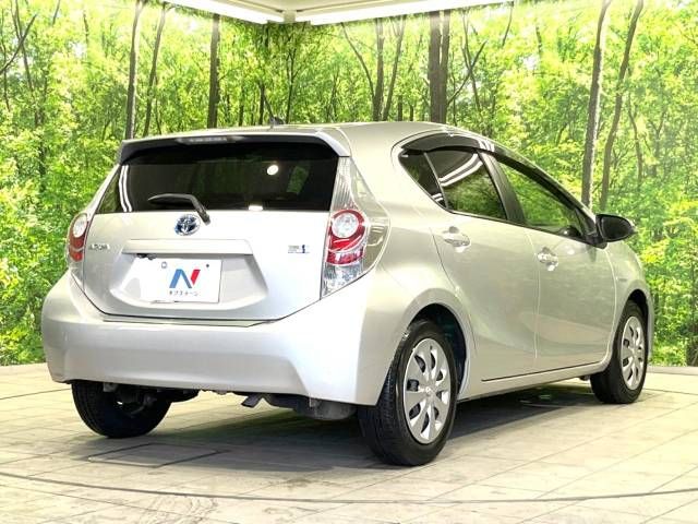 Toyota AQUA 2014-11 21777-17