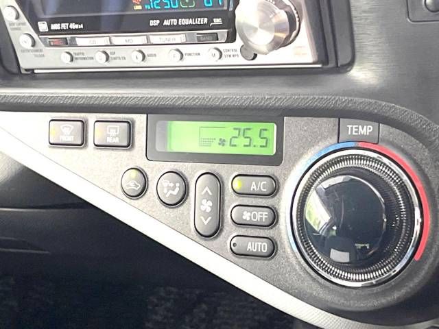 Toyota AQUA 2014-11 21777-5