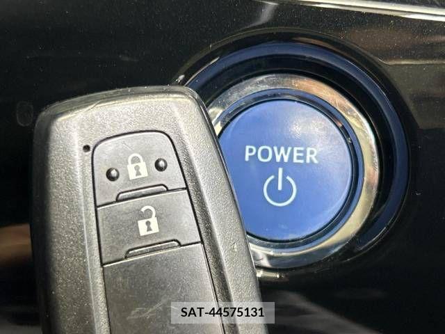 Toyota PRIUS 2019-04 281715-5