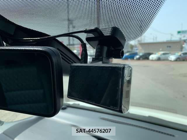 Nissan SERENA 2021-06 284152-14