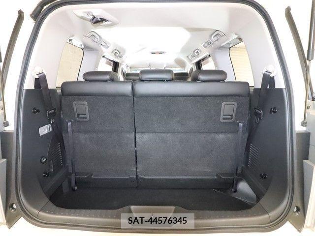 Nissan ELGRAND 2019-09 316244-8