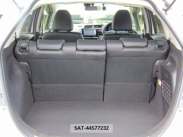 Honda FIT HYBRID 2015-04 304062-11
