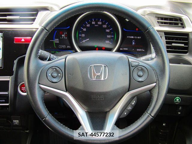 Honda FIT HYBRID 2015-04 304062-5