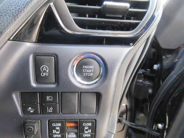 Toyota VOXY 2016-09 1566-13