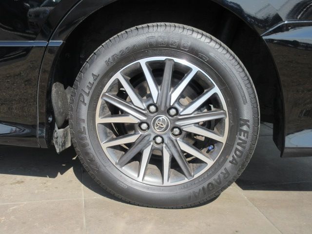 Toyota VOXY 2016-09 1566-8