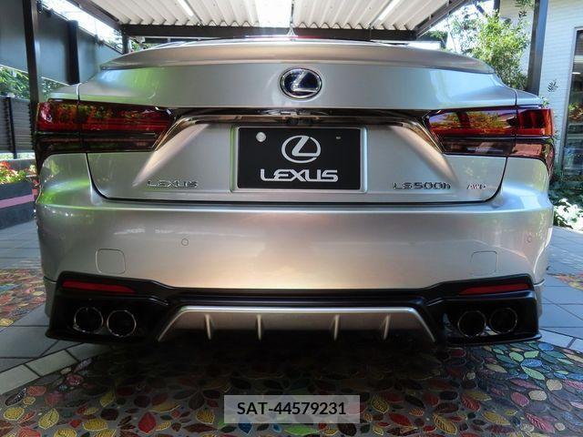 Lexus LS 2022-04 354232-4