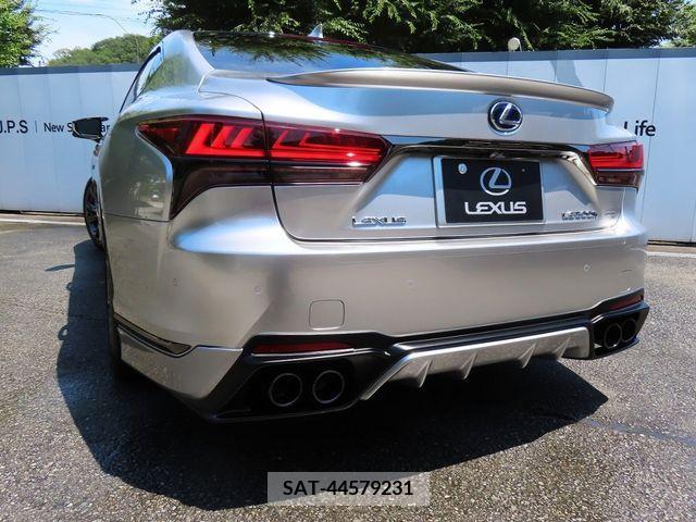 Lexus LS 2022-04 354232-27