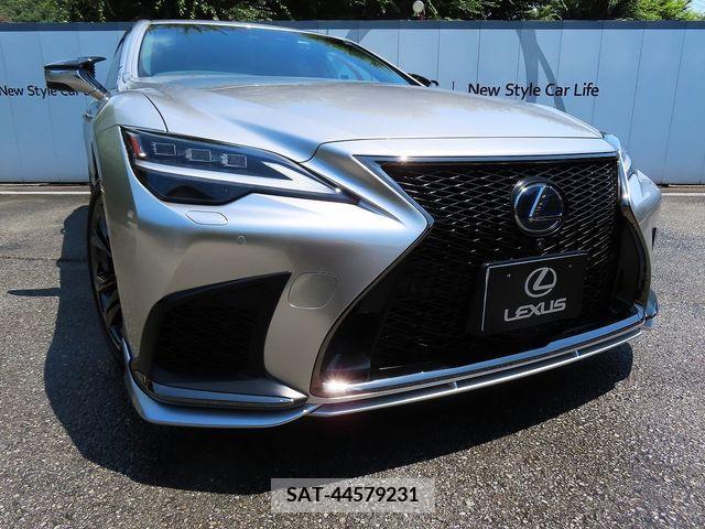 Lexus LS 2022-04 354232-26