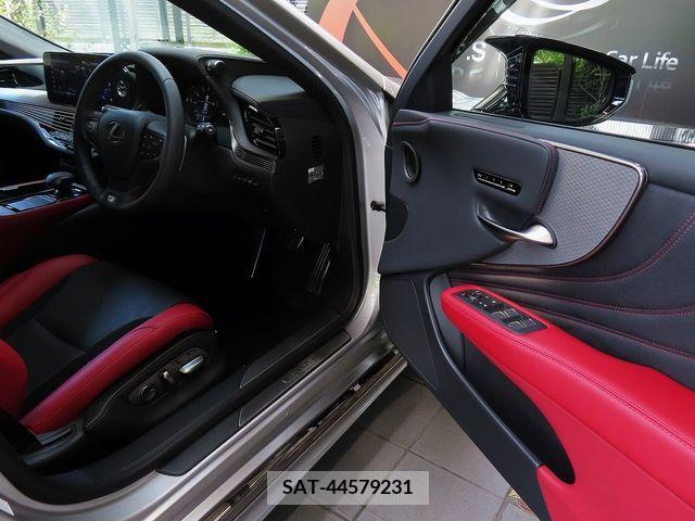 Lexus LS 2022-04 354232-13