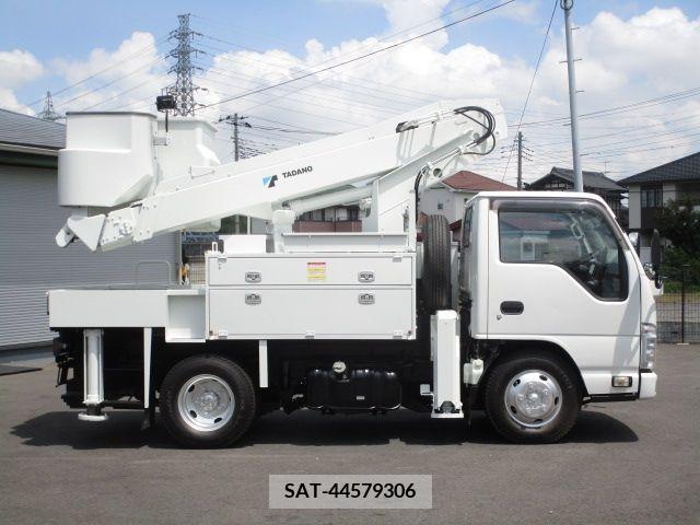 Isuzu ELF TRUCK 2017-03 201183-2