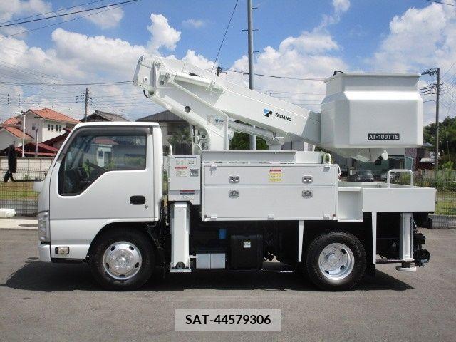 Isuzu ELF TRUCK 2017-03 201183-3