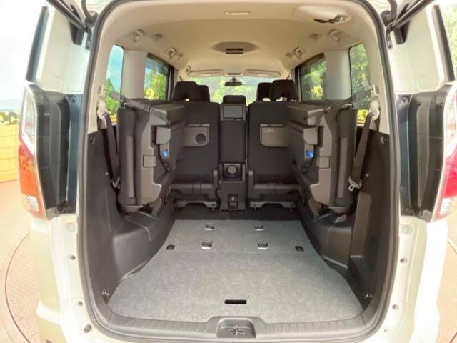 Nissan SERENA 2018-05 29230-10