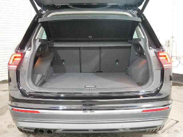 VolksWagen TIGUAN 2018-11 187043-16