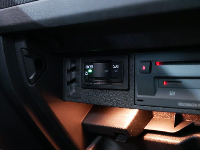 VolksWagen TIGUAN 2018-11 187043-28