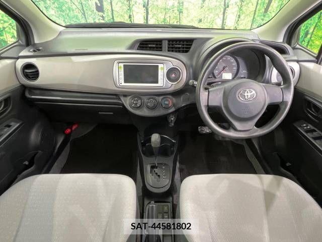 Toyota VITZ 2012-02 255893-1