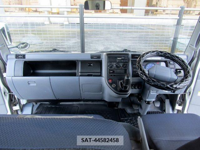 Mitsubishi CANTER 2007-09 220125-11