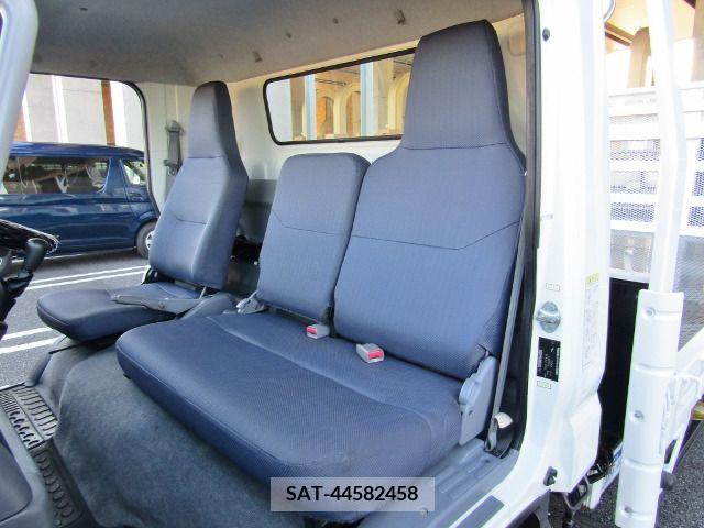 Mitsubishi CANTER 2007-09 220125-13