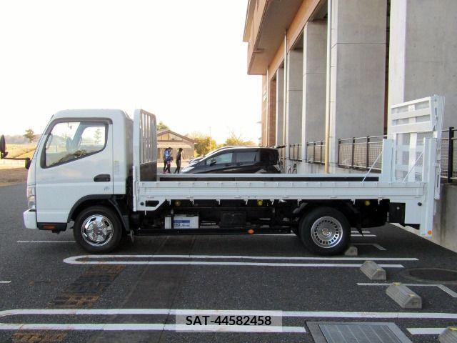 Mitsubishi CANTER 2007-09 220125-7