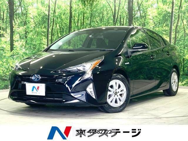 Toyota PRIUS 2017-02 234704-0