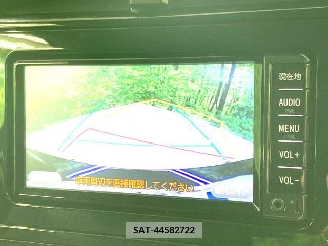 Toyota PRIUS 2017-02 234704-3